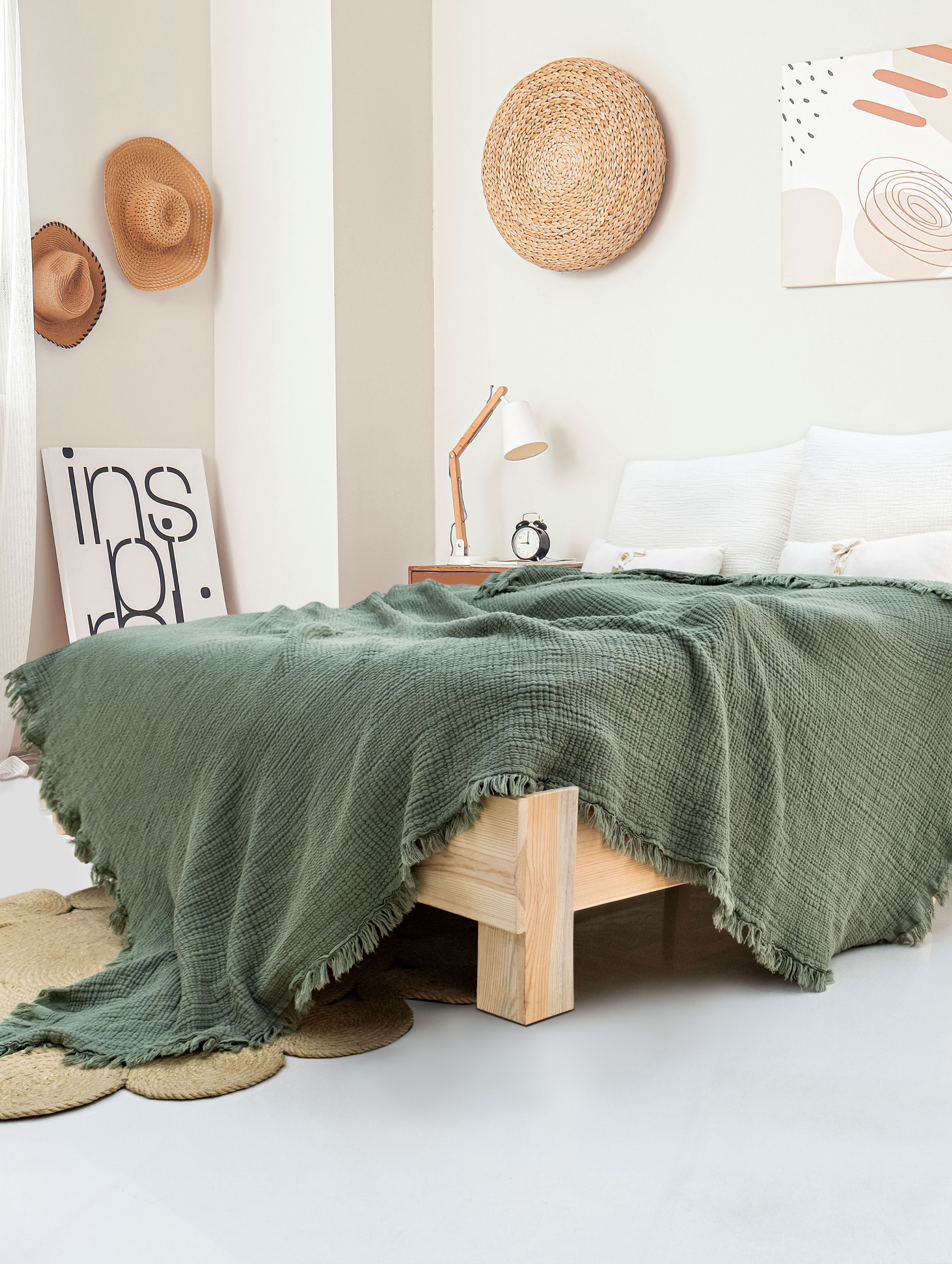 Pure Bliss Muslin Bedspread - Green