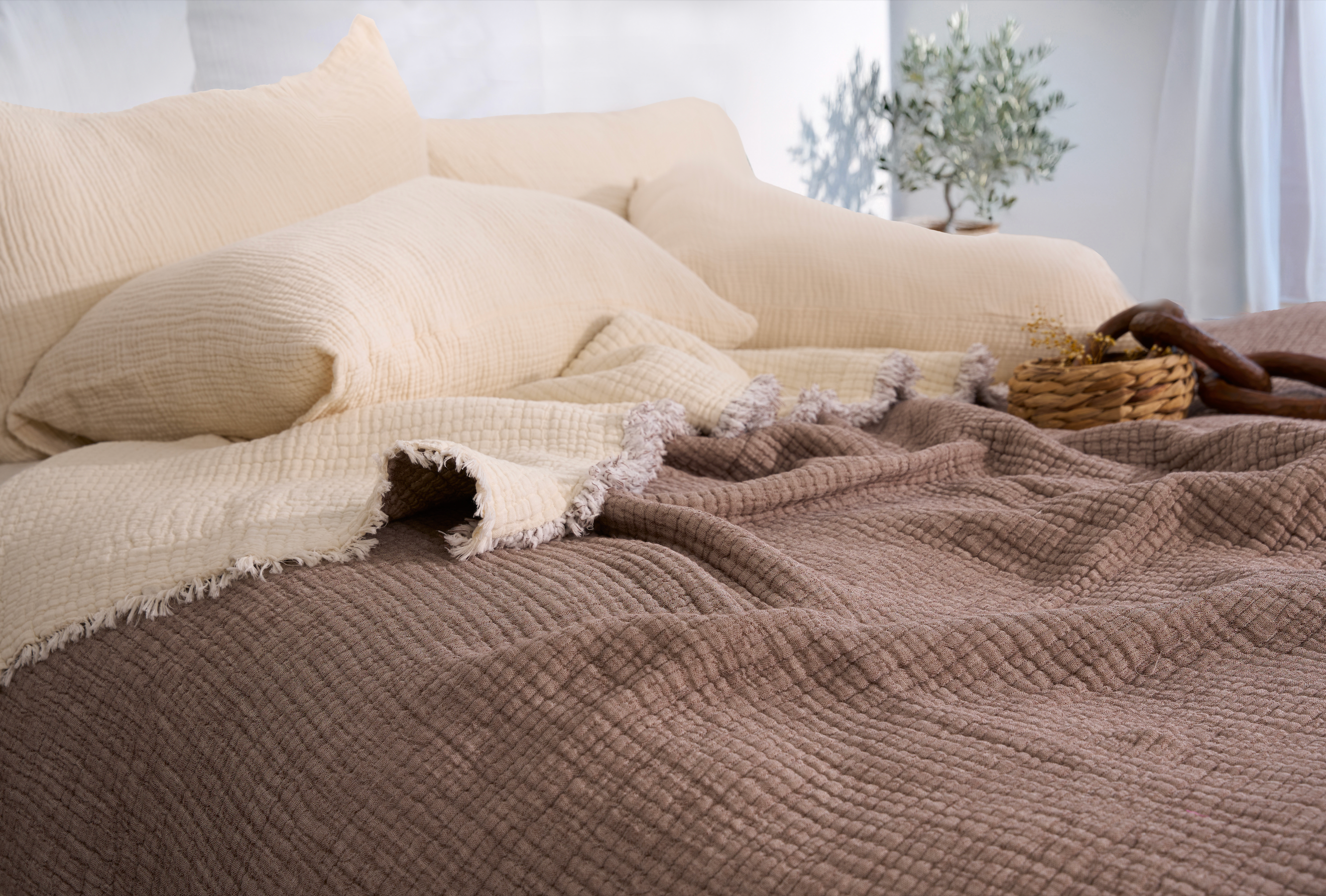 Hazea Muslin Blanket - Brown