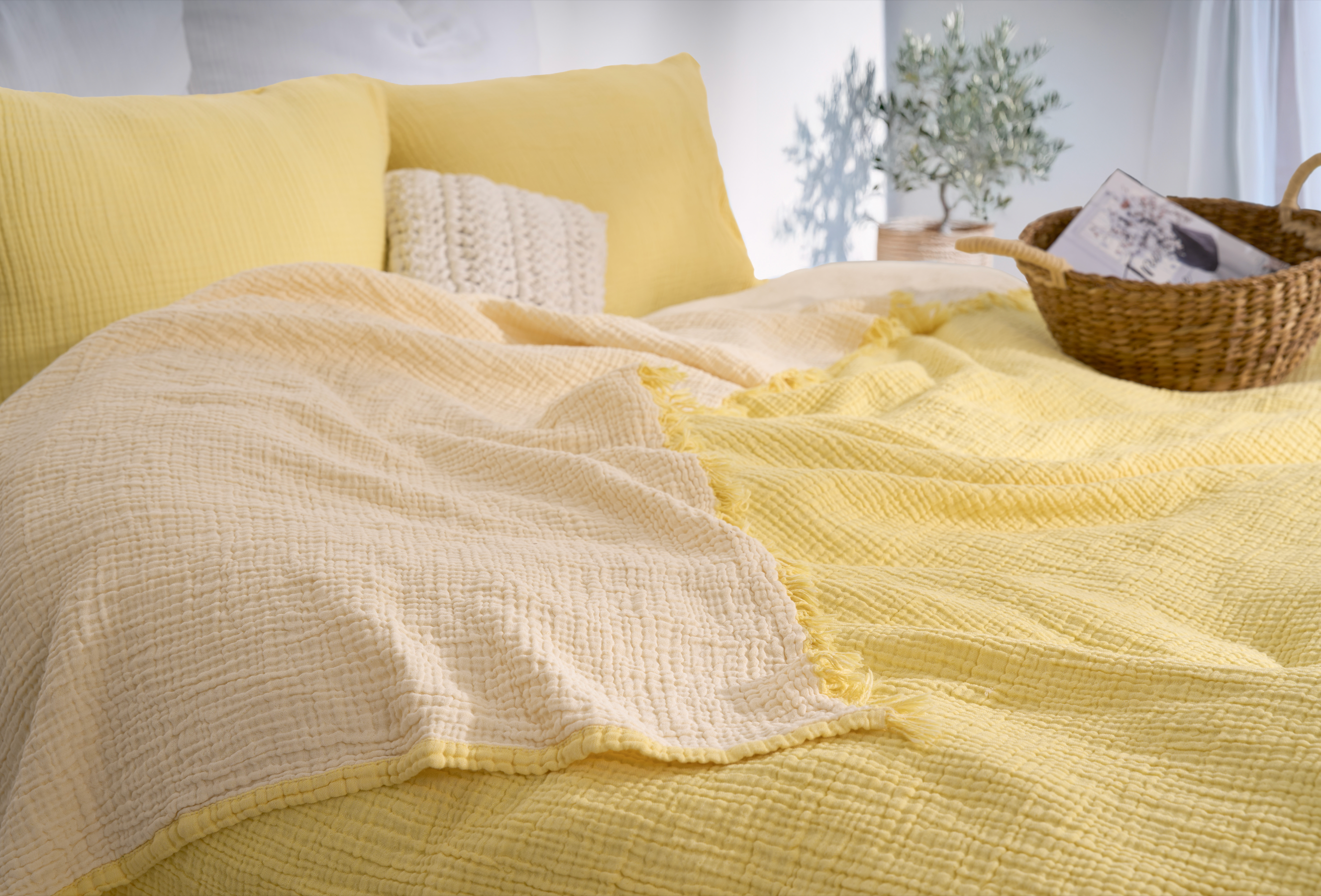 Serenity Soft Muslin Quilt - Yellow
