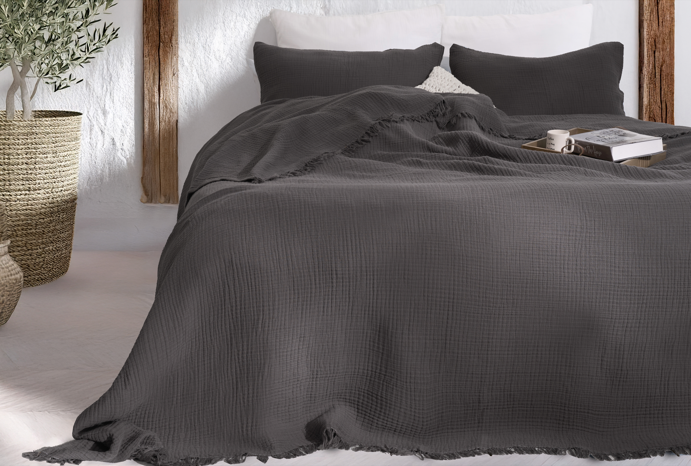 Pure Bliss Muslin Bedspread - Black